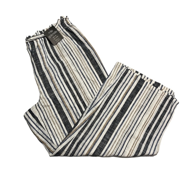 NWT MLLE GABRIELLE Fashion wide leg pant /Women’s Size 2X - Picture 2 of 3